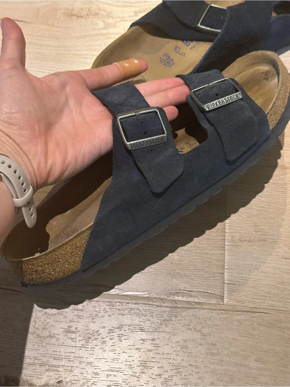 Birkenstock Arizona Soft Footbed Suede Leather sandals in US 10-10.5/ EU 43